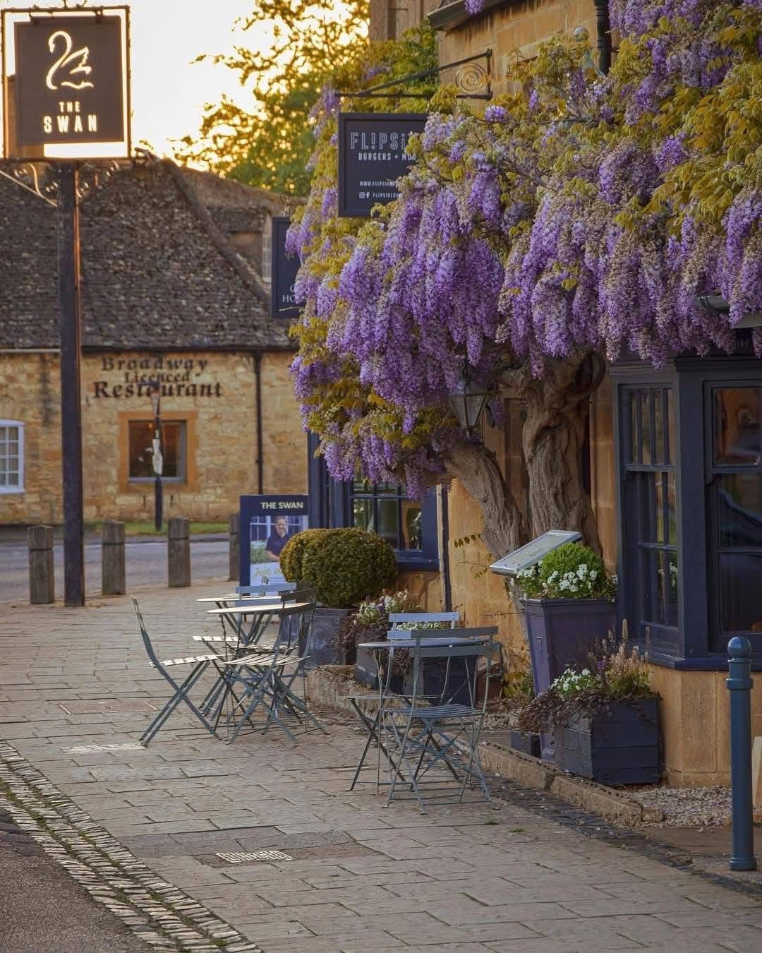 קסם הכפר האנגלי